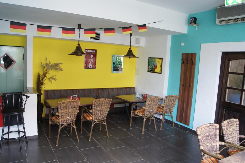 Hotel "Drei Rosen" Ohg Regina & Hans - Peter Fassbinder Leinefelde-Worbis Εξωτερικό φωτογραφία